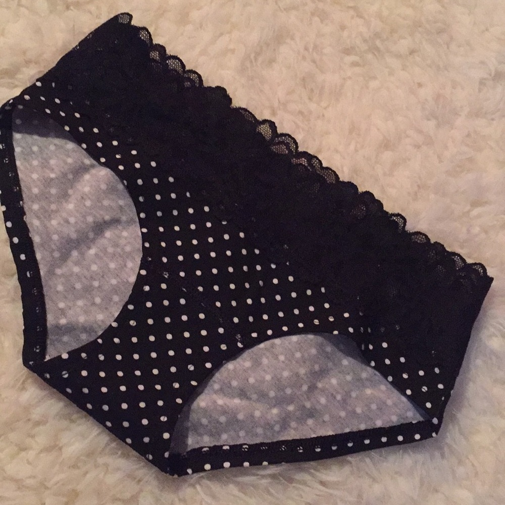 Polka Dots B & W